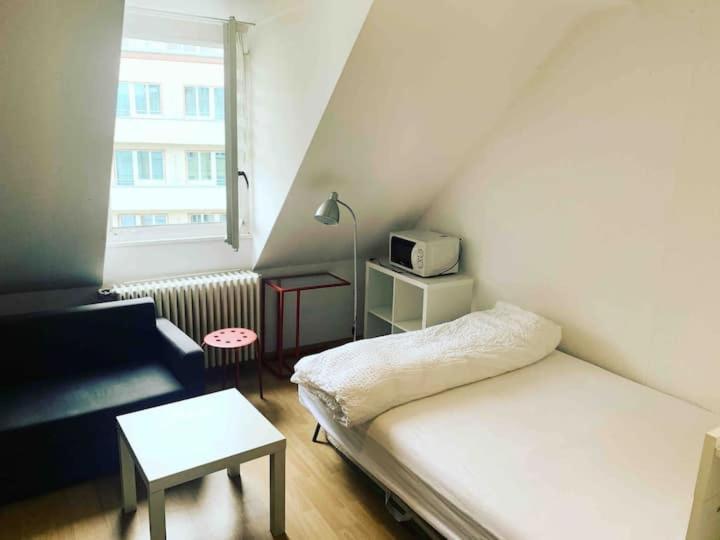 Studio, 3 Min Walk To Main Stationhb Leon - Self Checkin * Zürich